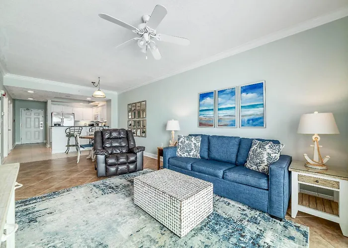 Holiday home Crystal Shores 504