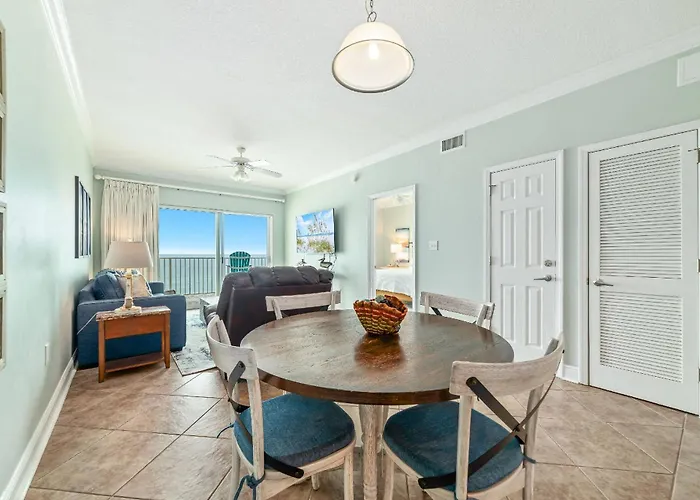 Crystal Shores 504 Holiday home