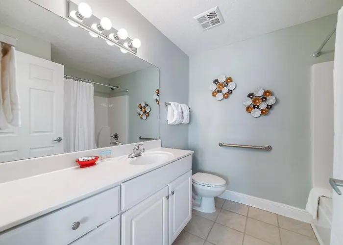 Crystal Shores 504 Holiday home